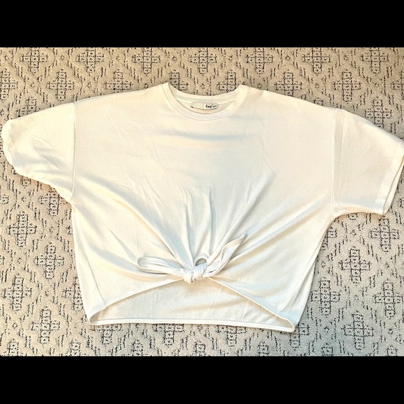 Wilfred Free tie front cropped shirt, Sz L.